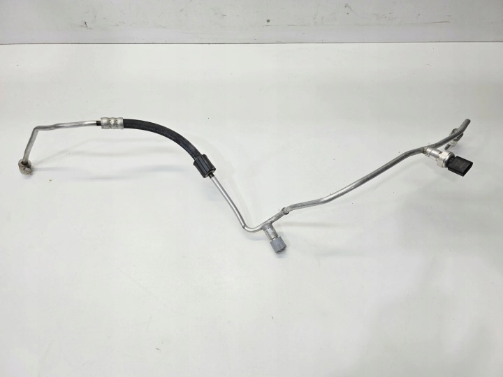 Tuyau flexible Conduit pieces tuyaux Climatisateur air conditionné AUDI A3 8Y VOLKSWAGEN SEAT SKODA 5Q0815741C