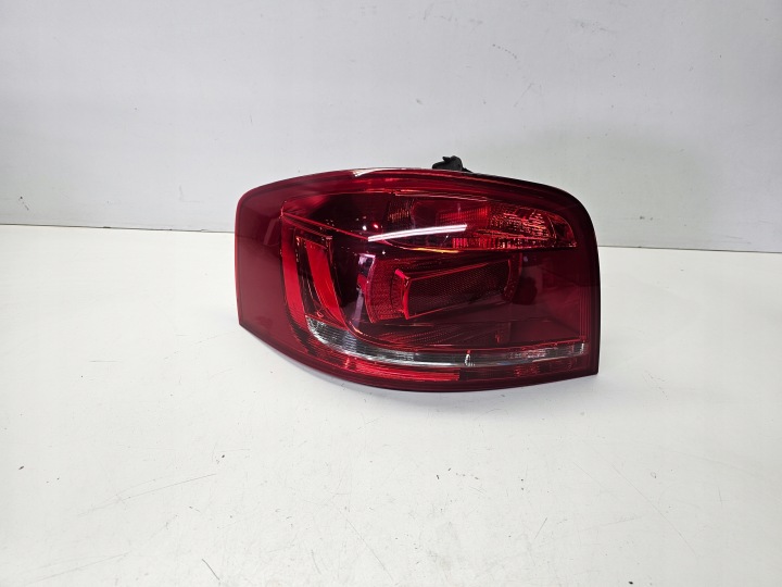 Licht links heck AUDI A3 8P LIFT 08-12 8P3945095A
