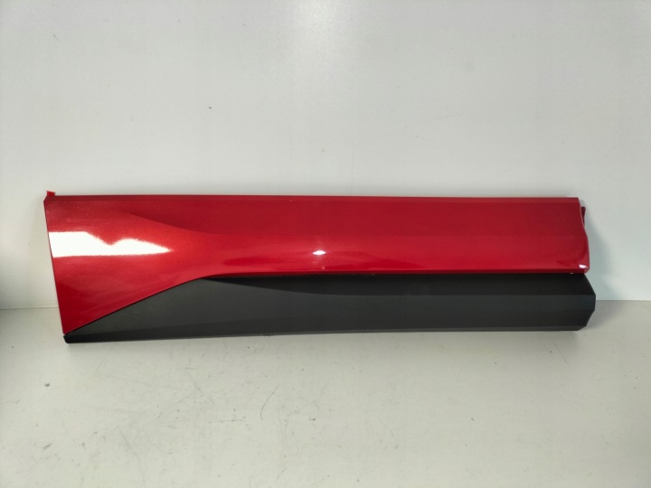 moulding cap door tylnych rear part right SKODA KAROQ LIFT 21- SPORTLINE