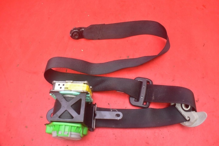 tension belt safety right front 73210-0F050 TOYOTA VERSO 09-13