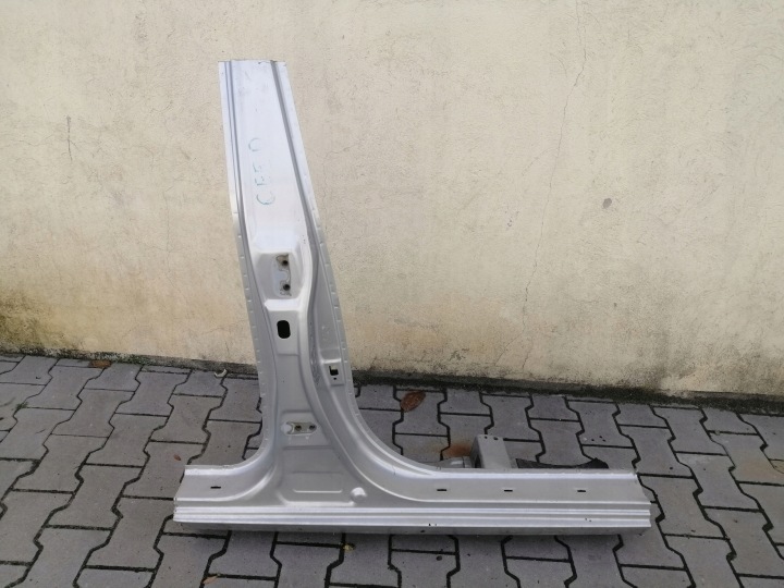 KIA CEED II MINIGONNA RIVESTIMENTO MONTANTE media Destra 2012