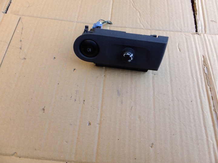 Interruttore regolazione specchietti mitsubishi colt VI Z30 LIFT 2011r