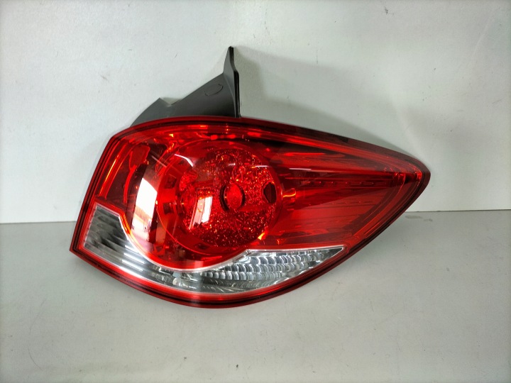 Feux phare Arrière Arrière Droit CHEVROLET CRUZE 09- HB