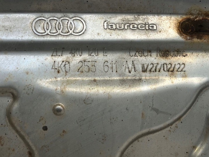 AUDI A6 C8 6