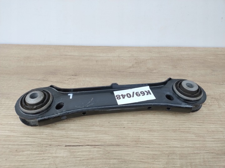 rameno levý záď BMW E90 E92 E87 X1 E84 6782237-8 K69/048