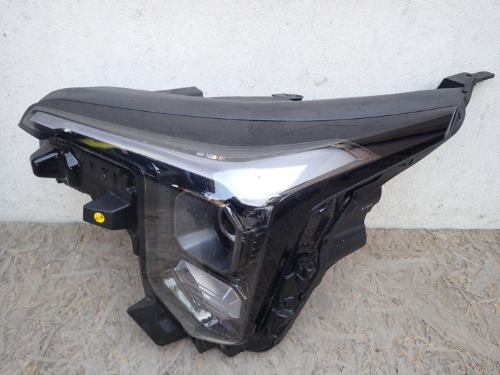 light left REFLEKTOR left front LED KIA STONIC 1 and YB LIFT 2025- 92101-H86