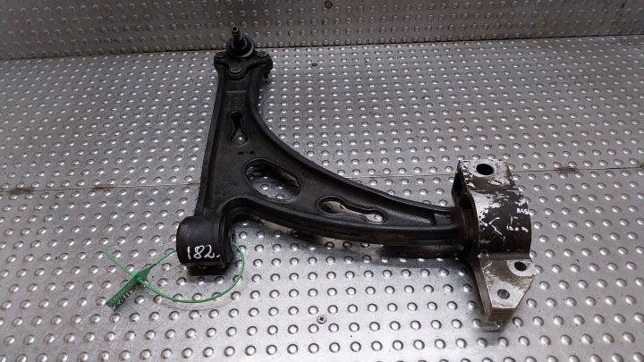 Querlenker rechts vorne 1K0407153G AUDI A3 8P TOURAN und GOLF V LEON II OCTAVIA II