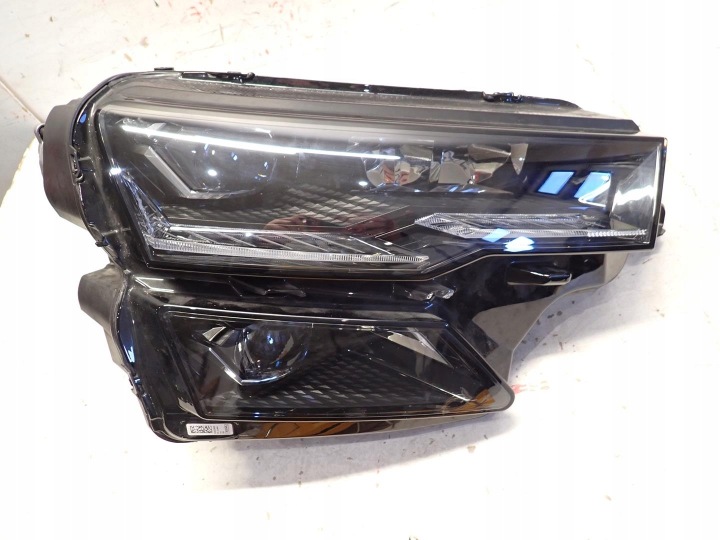 Licht vorne vorne rechts SKODA KAROQ LIFT 2021- FULL LED 57B941036
