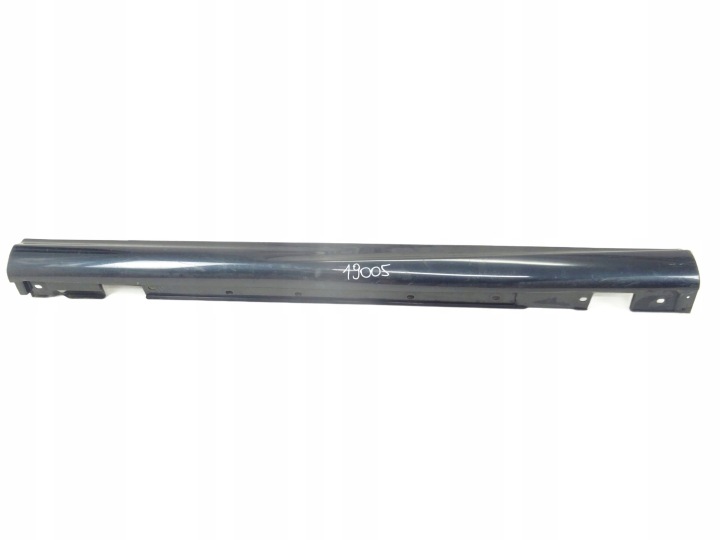 Mercedes CLK 209 AMG moulding threshold left | GetMotor