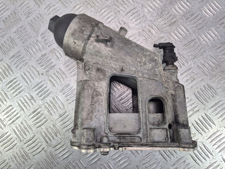BMW 1 E81 E87 118d oil filter holder 7797392 N47D20A