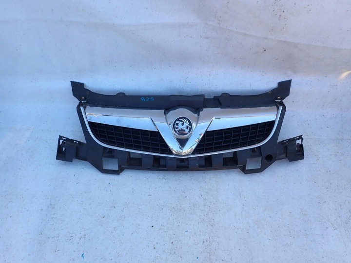 OPEL VECTRA C LIFT 05-08 Grille Grille/masque