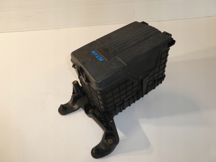 držač akumulatora VW SEAT SKODA 1K0915333H