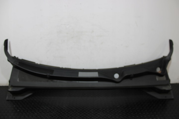 Grille égouttage KIA SPORTAGE 4 IV GT- LINE 86158-F1000