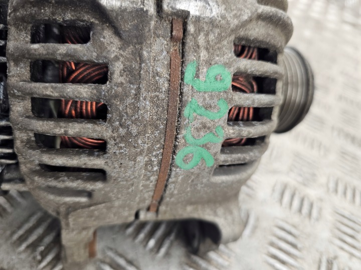 Alternateur 140 A AUDI VW SKODA SEAT 06F903023F