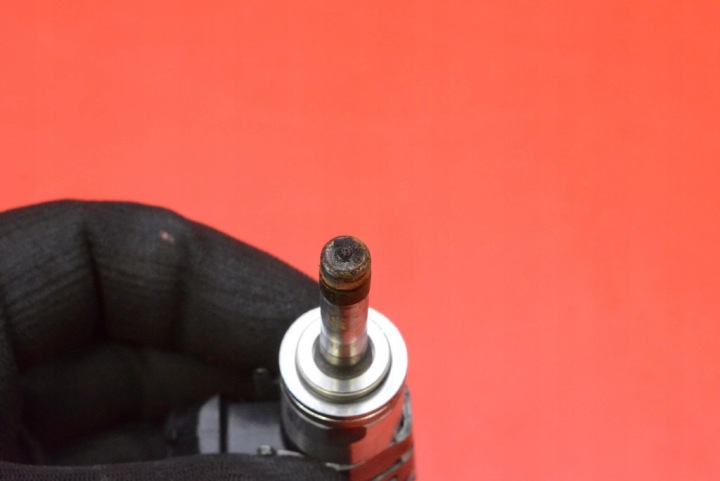 LINHAS DE FORMAÇÃO 23250- F2050 TOYOTA YARIS 4 IV 1,5 12V 125 HP 20-24 15