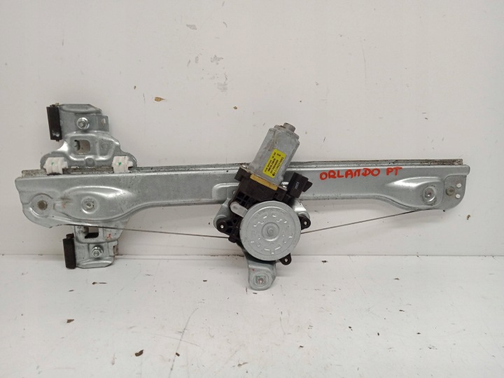 window regulator right rear part 98810-J3070 CHEVROLET ORLANDO 10-18