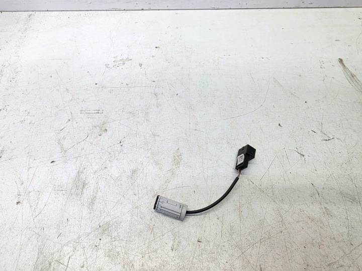 MIKROFON BLUETOOTH AUDI A3 8V Q3 3F 8X1035711B
