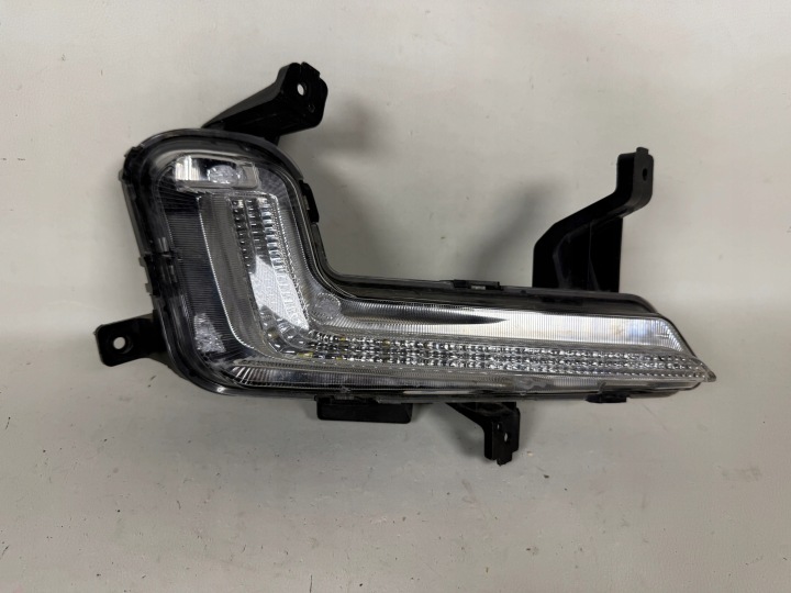 Hyundai Tucson III 18- fendinebbia FANALE FARO 92208D7500
