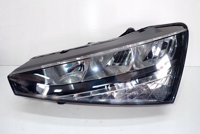 SKODA SCALA 19-23 CRYSTAL LIGHTING reflektor Gauche Feux phare Gauche