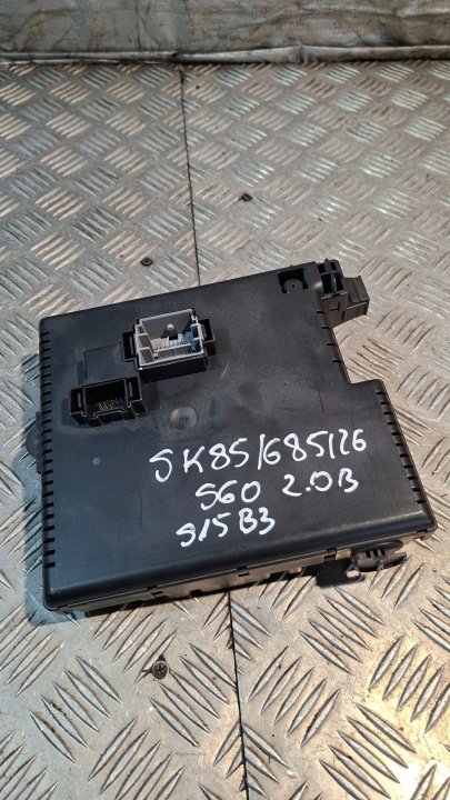 modul Skrinka poistiek VOLVO S60 2.0