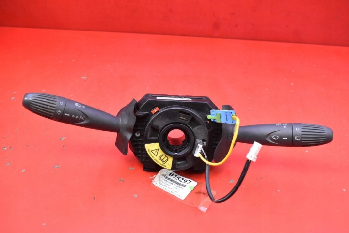 páčky pod volant a ovládanie PAJAK 735444633 FIAT PANDA 2 II 03-11