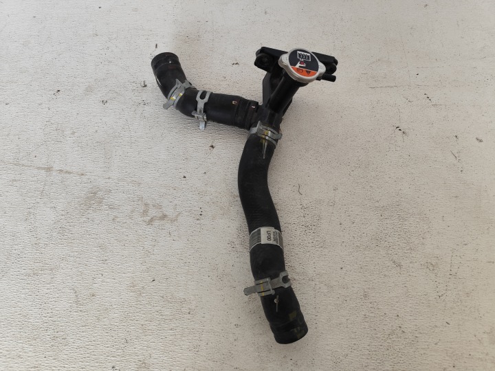 KIA RIO IV 17R. FLANGIA tubo Tubazione radiatore d’acqua 25411-H8000 25411-H5050
