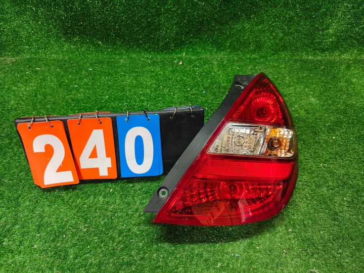 Feux phare Arrière Arrière Droit HYUNDAI I20 08- NR.L240
