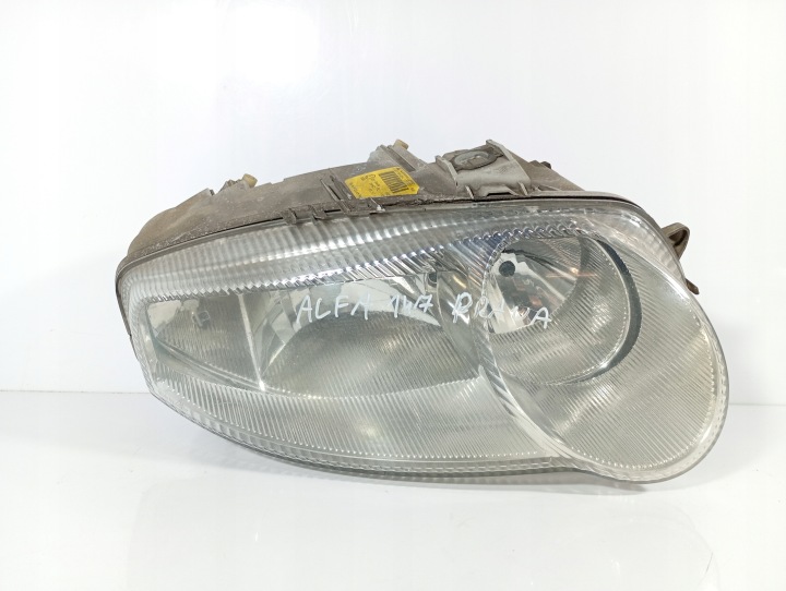 Alfa Romeo 147 KOMBI 00-10 REFLEKTOR Feux phare Droit Avant Avant 0301186204