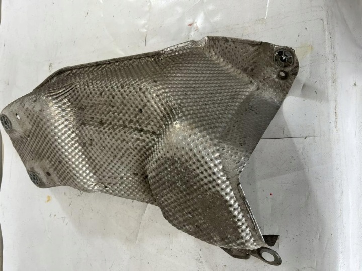 Couverture tablier moteur TERMICZNA SKODA OCTAVIA II LIFT 1K5825721C