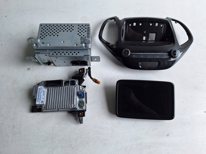 FORD ECOSPORT navigation running board J7BT-18B955-GE
