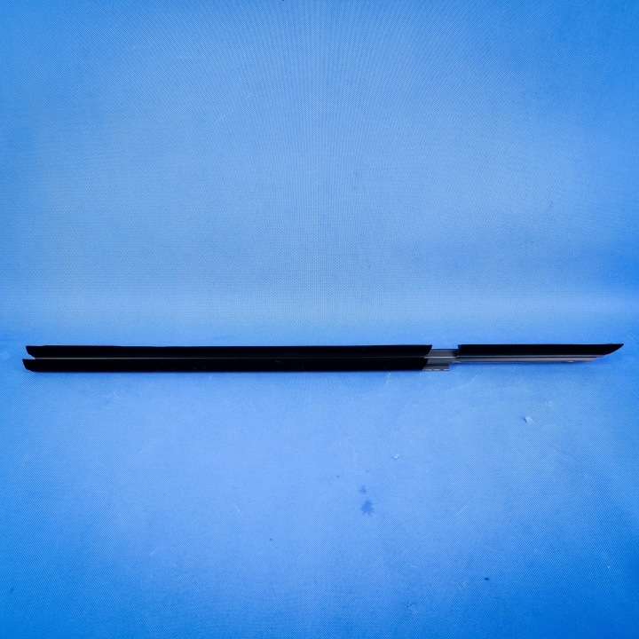 guarnizione interno porta portiera posteriore sinistra BMW 5 G30 51357336983 7336983 59km