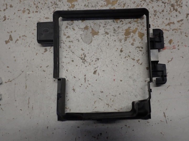 presa condotto aria PEUGEOT 308 III T10 2021- 9835341480