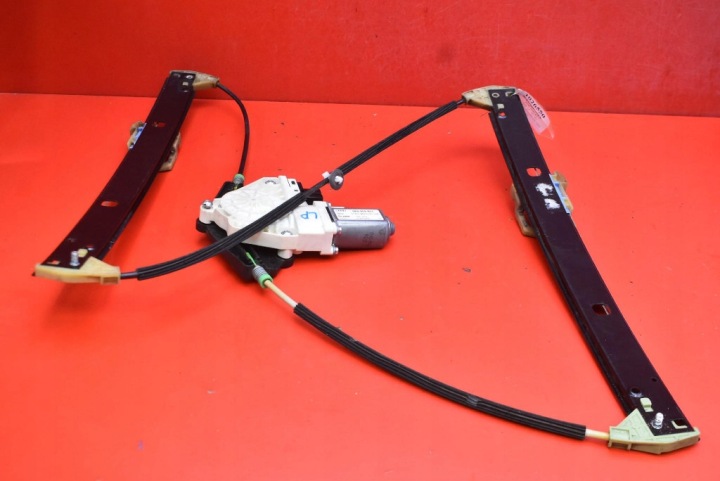 Mécanisme essuie glaces Gauche Avant EU 8K0959801 AUDI A4 B8 KOMBI 07-11