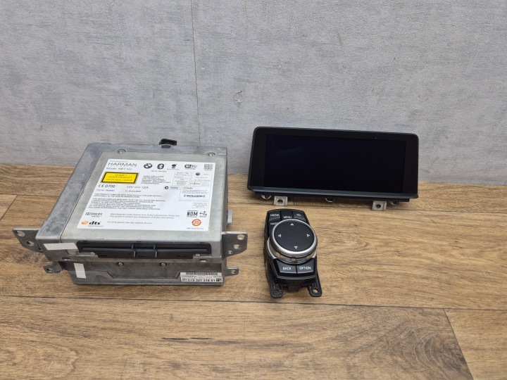 BMW F30 F31 F32 F36 F80 F82 satz einheit NBT DUZA navigation 9327318