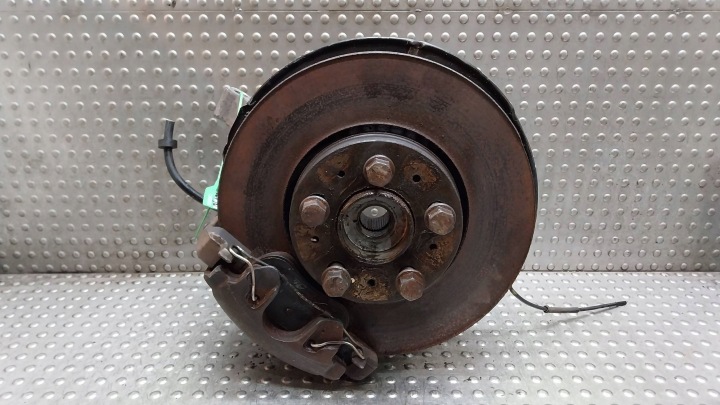 Mozzo FUSELLO perno mozzo PINZA FRENO sinistra Anteriore 9461943 VOLVO S60 e V70 II S80 e 2.4 D5