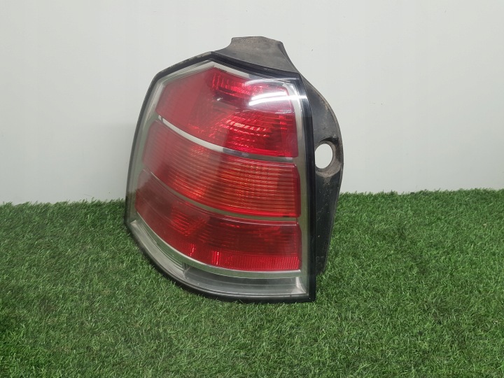 licht links hinten OPEL ZAFIRA B