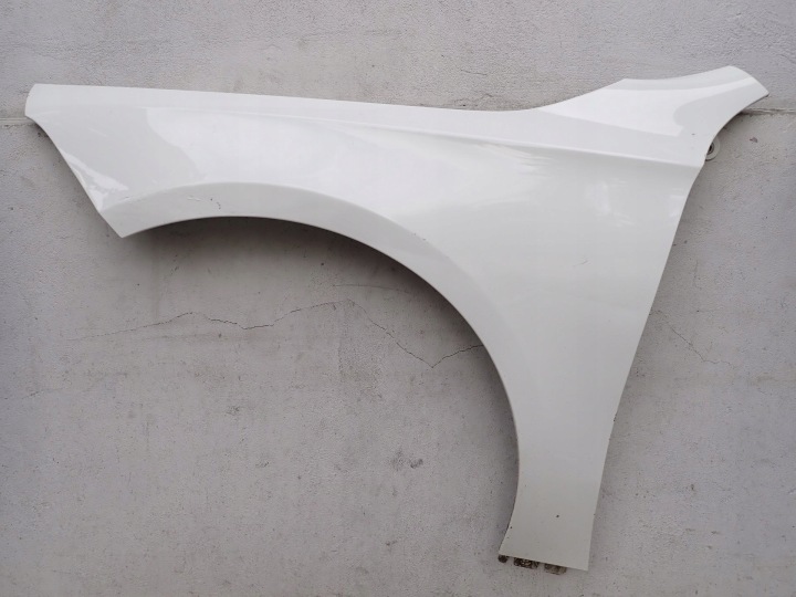 fender left front front MERCEDES A KLASA 177 2018