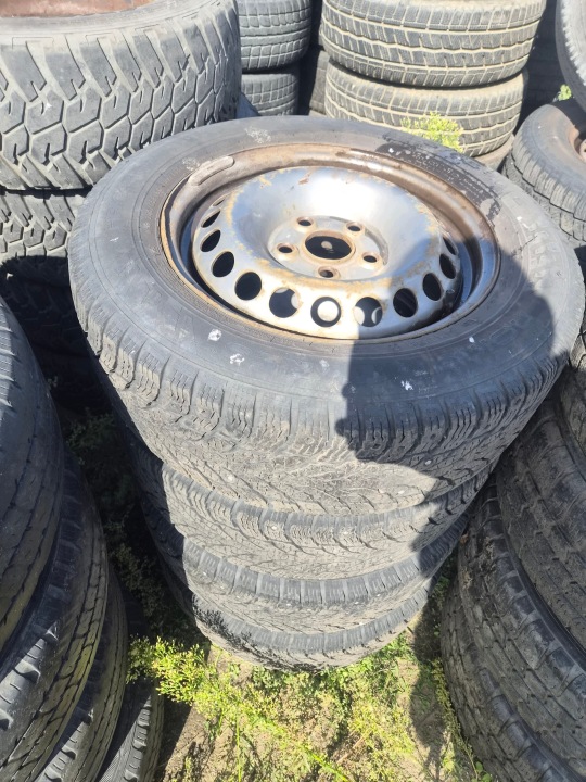 Reifen Räder VW T5 T6 felgen Stahl 5x120 205/65/16C Reifen 2023r.