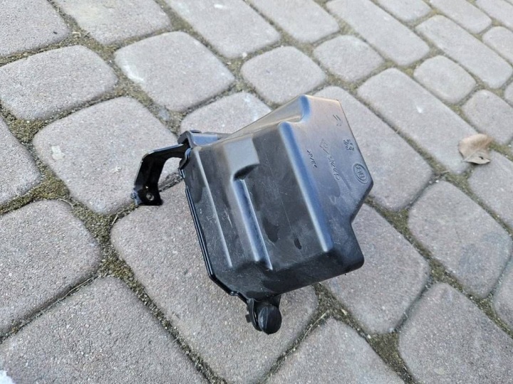bracket console cover pompy of the control PROACE VIVARO C SCUDO J 9811986380