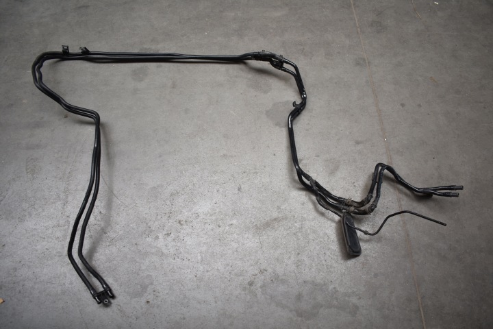 IDEALNE of the hose MAGISTRALA RURKI of water AUDI A5 B10 1