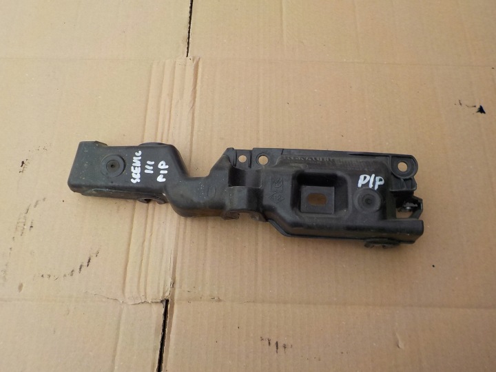 Support montage pare-chocs Droite Avant renault scenic III 631223715R 2016r