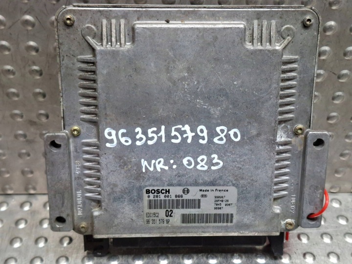 Bedienteil DES MOTORS 0281001866 9635157980 Citroen Peugeot 2.0 HDI 8V