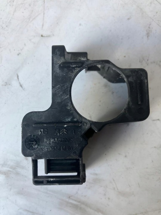 Blende Abdeckung KLEMY MINUSOWEJ PEUGEOT 508 9806281380