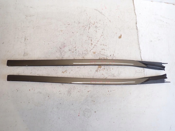 Moulage Vitres czolowej Droit Gauche BMW X6 G06 2018- 7465339 7465340