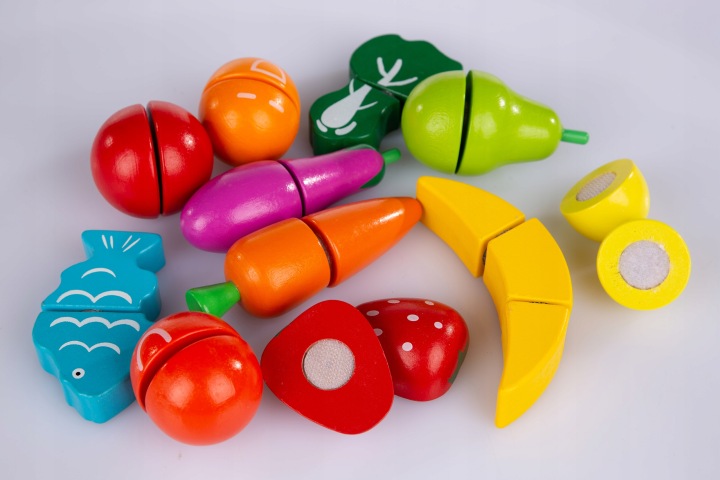 DREWNIANE OWOCE I WARZYWA DO KROJENIA NA RZEPY Bohater Inny