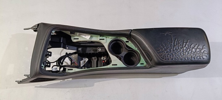 Console tunel Moyenne Accoudoir Dodge Challenger 2015