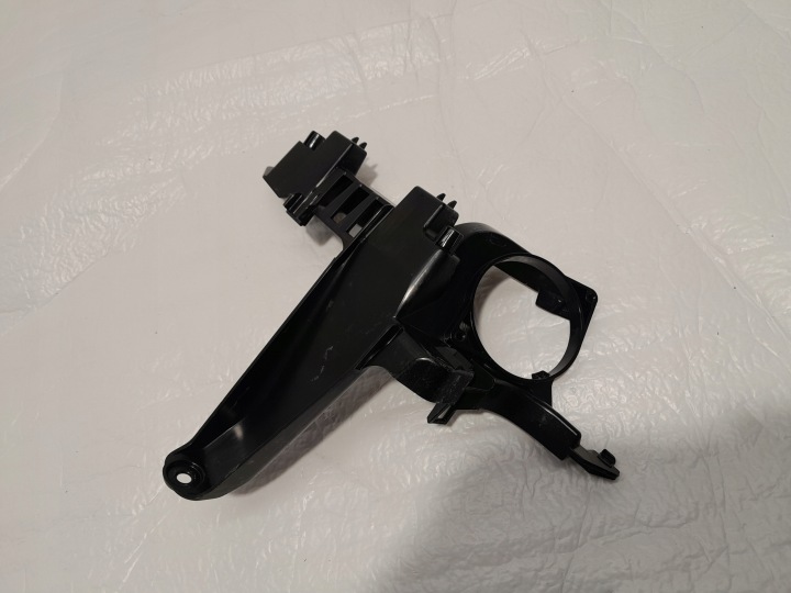 AUDI A4 A5 F5 8W bracket holder of the speaker left rear part 8W8867729A