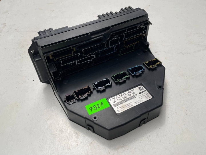 Mercedes w204 Module sam A2129008307 c-klasa w212 !J
