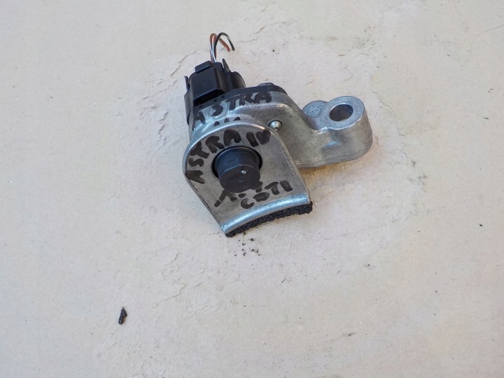 sensor cams opel astra IV J 1,7 cdti
