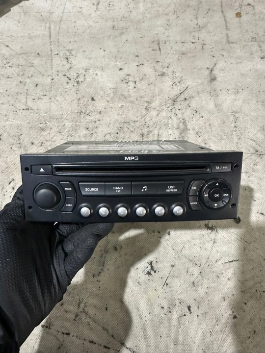 RADIO CD CITROEN BERLINGO II 2008R. 96645132XT